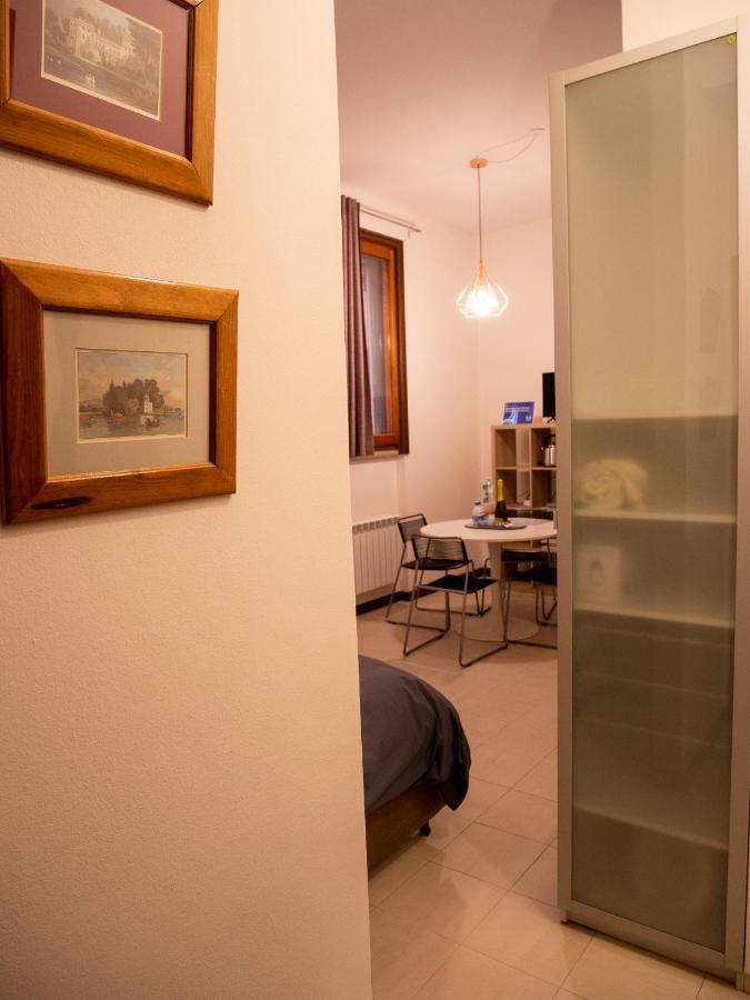 Chambers Short Rentals - Via Gezio Calini Brescia - 2 Studio Flats Exterior foto